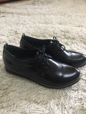 Туфлі шкіряні, для дівчат, розмір 36,  виробництво "Львів'янка"!
