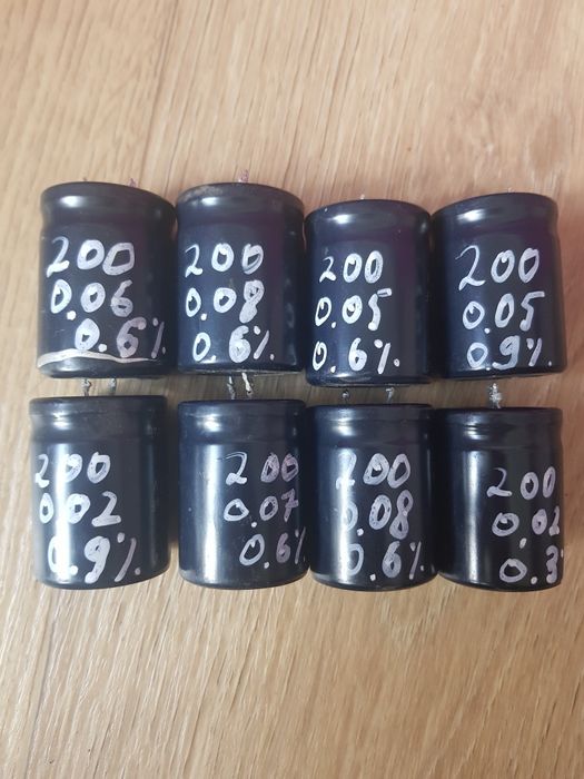 Пусковой Конденсатор полярный  КЕА-4 К50-17 1000МКФ 500МКФ 400в вдуч16