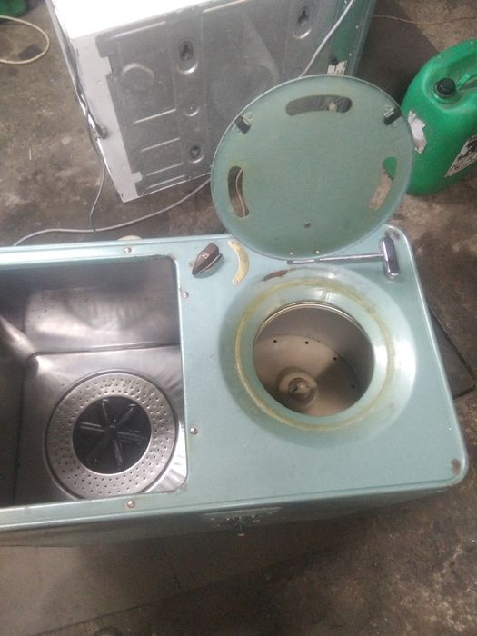 Стиральная машина полуавтомат