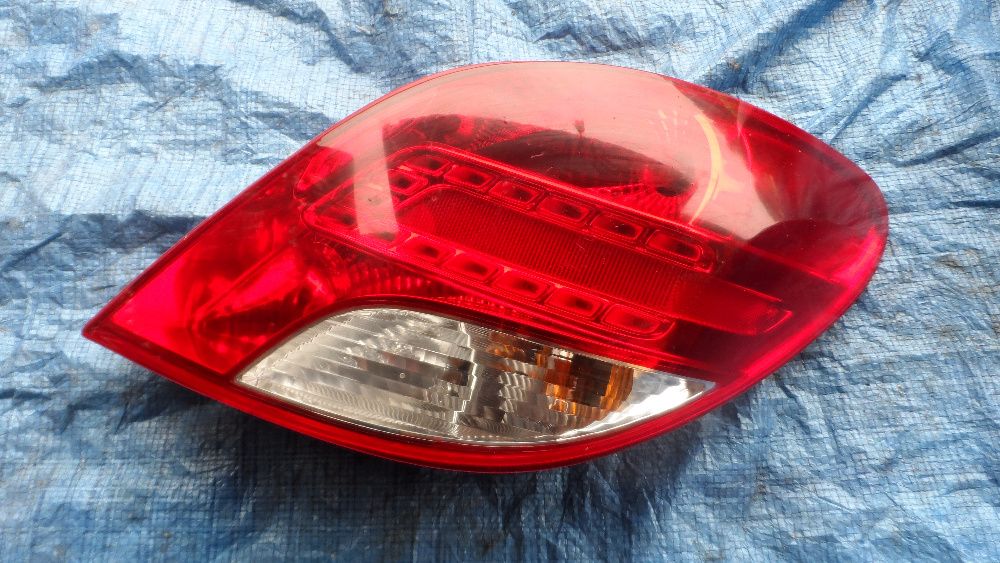 PEUGEOT 207 LIFT LED 2010 LAMPA Prawy Tył Oryginał Opolskie Części