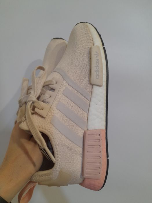 Adidas NMD R1 W оригінал жіночі кросівки