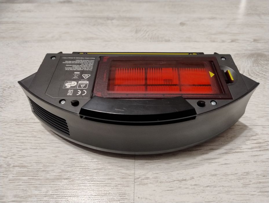 Pojemnik na śmieci Irobot Roomba 866 z Nowym filtrem.