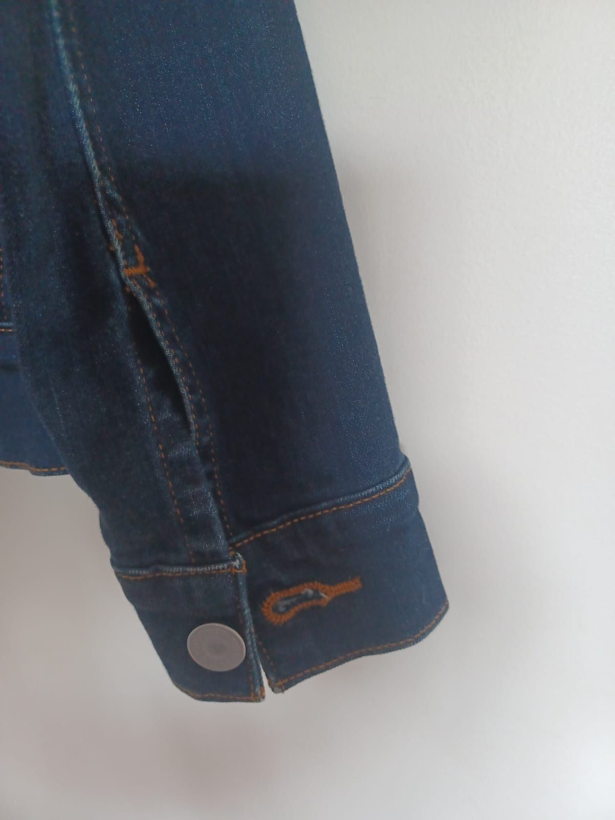 Blusão jeans da Levi's de mulher tam 34