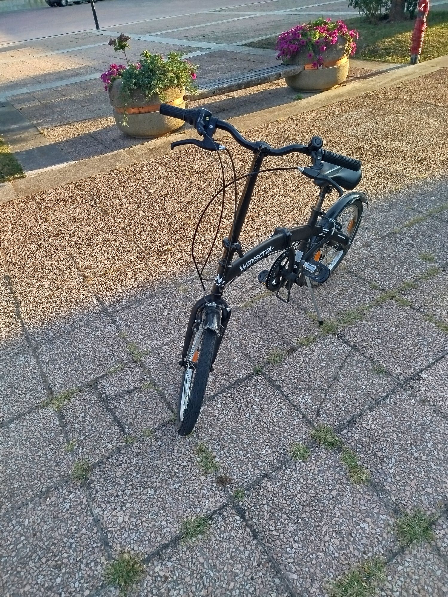 Bicicleta dobrável, com mudanças