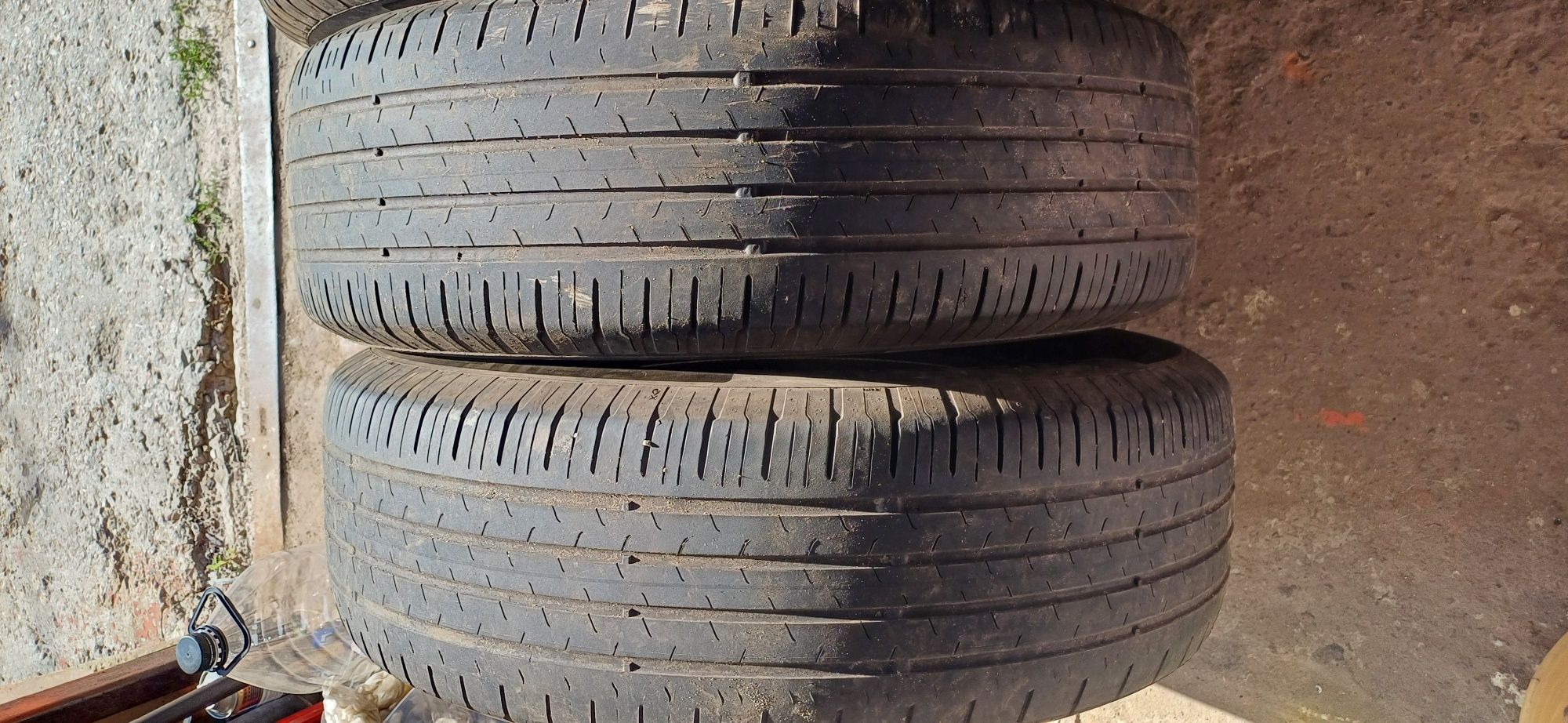 Резина  б/у 215/65 R 16