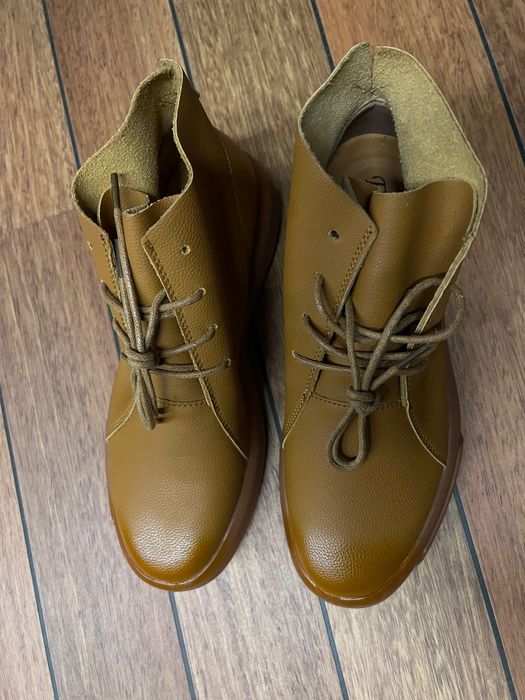 Skórzane buty męskie - nowe