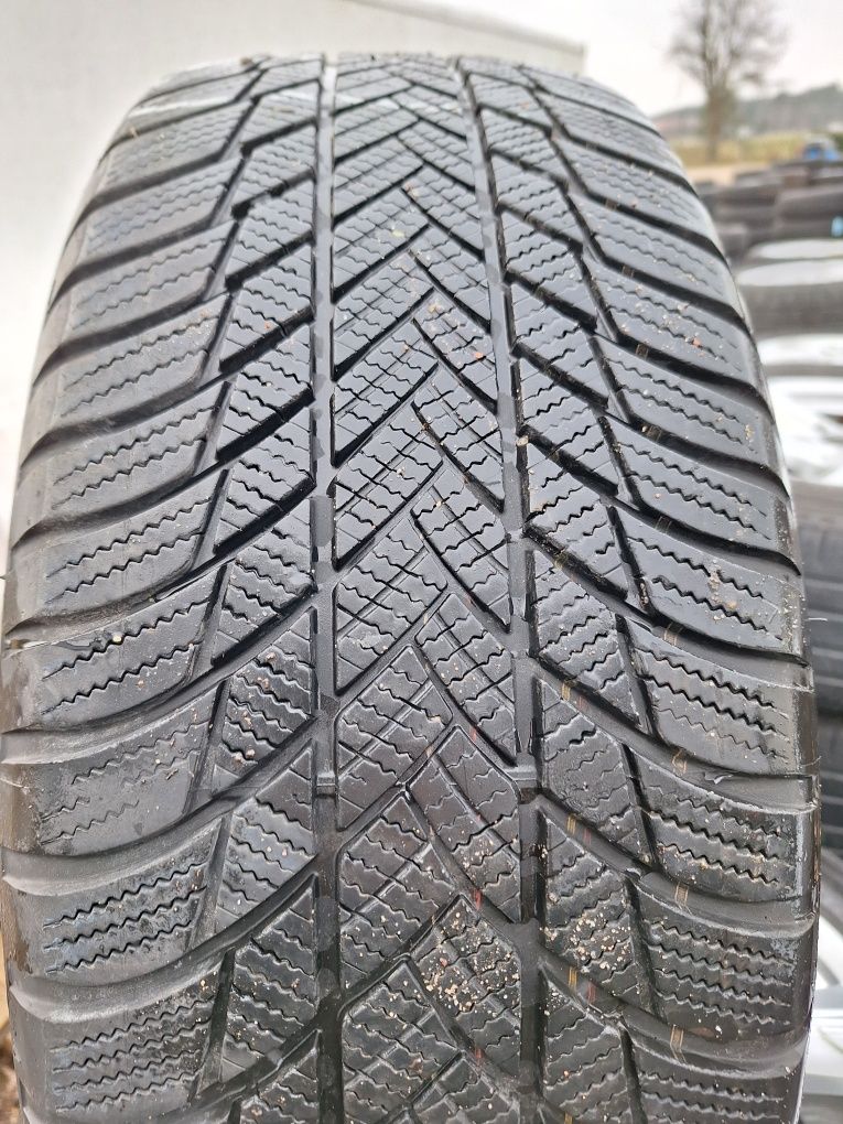 Koła zimowe Audi A6 C8 225 55 r18