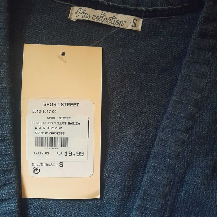 Женская  кофта НОВАЯ 44 размер