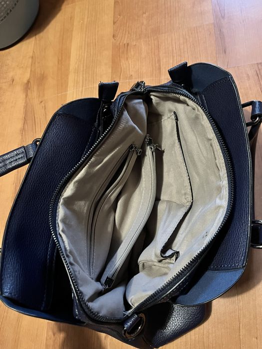 Bolsa de mão , em ottimo estado……