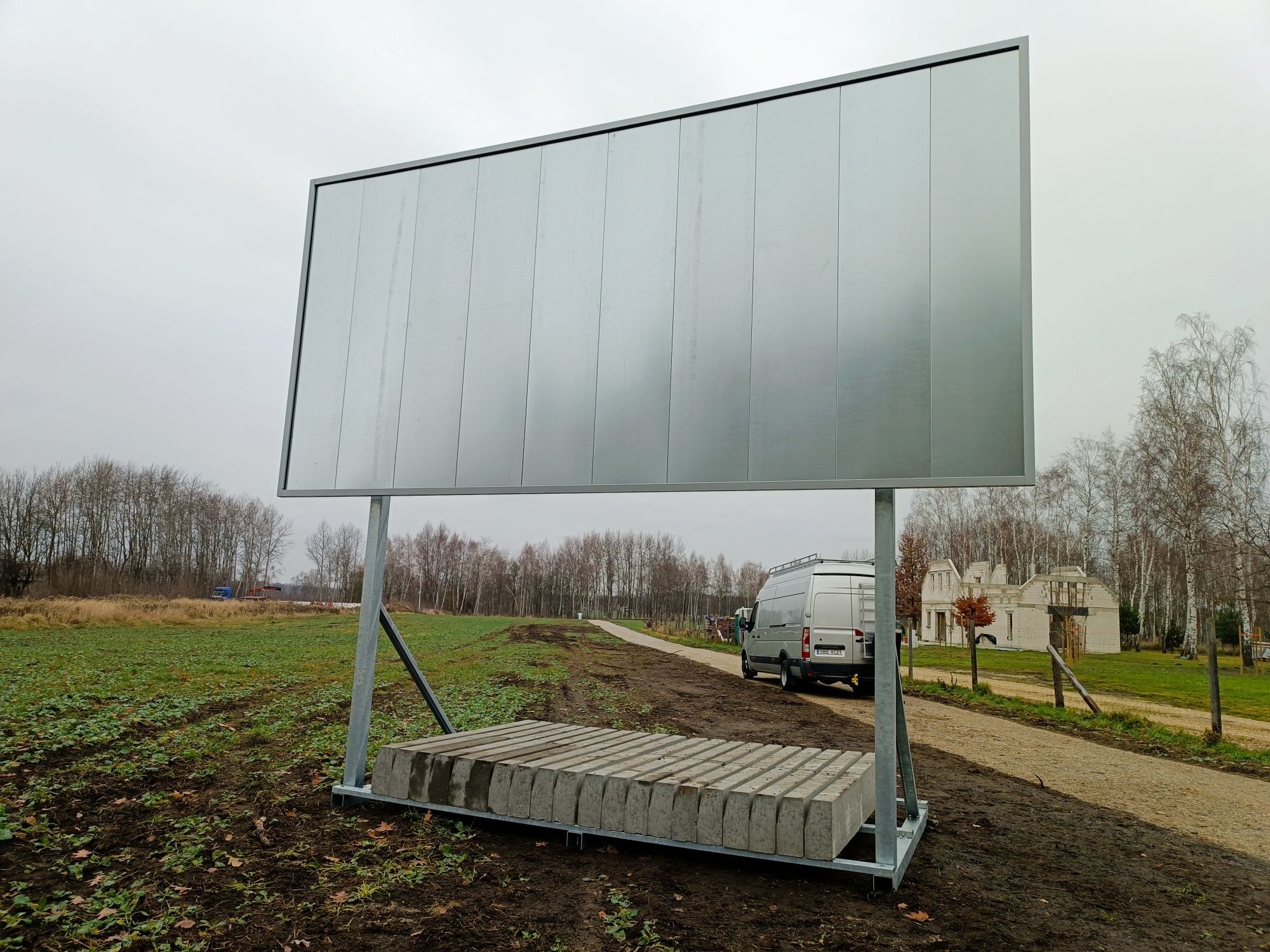 Tablica reklamowa billboard przestawna