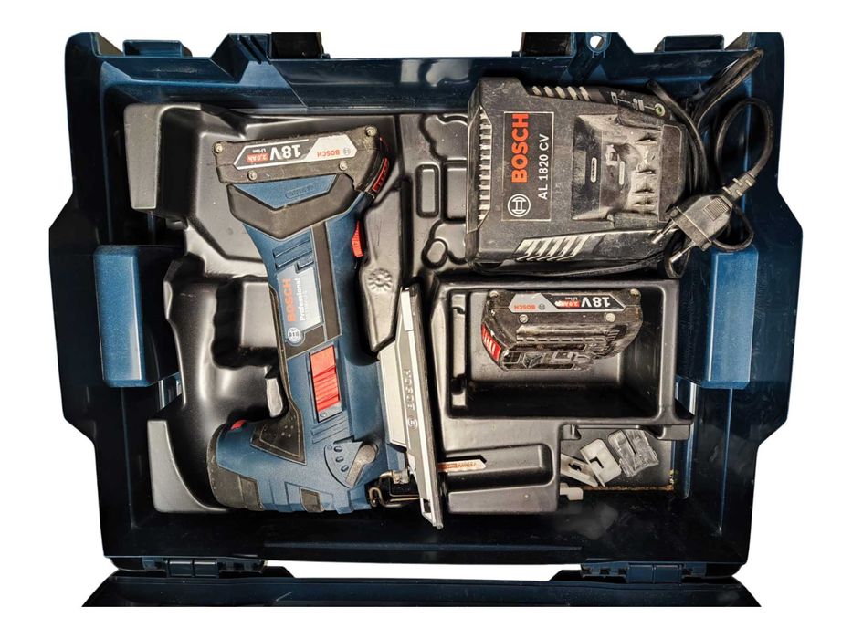 Wyrzynarka Bosch Professional GST 18V-Li S + 2x aku + ład + walizka