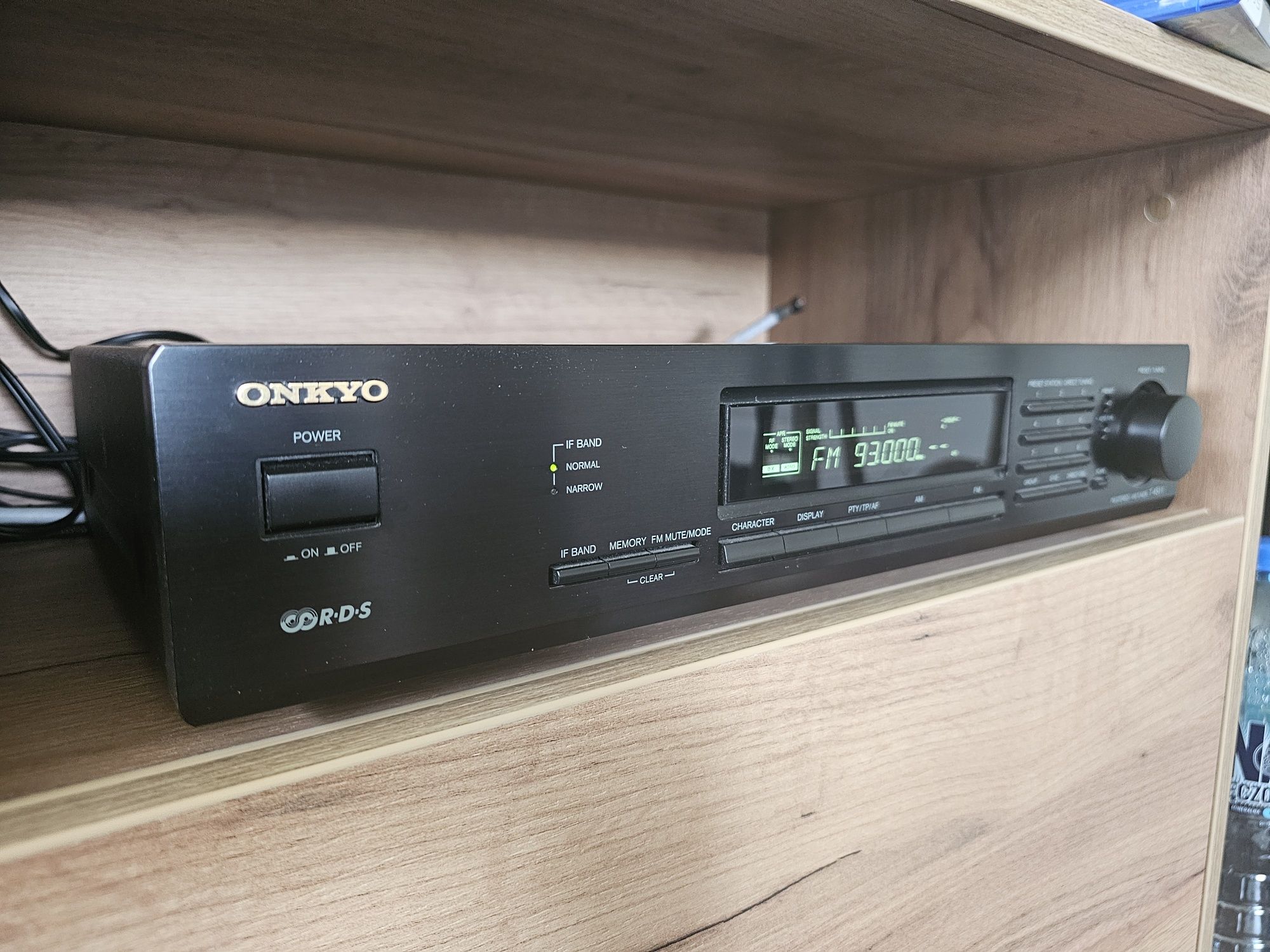 Onkyo wzmacniacz A-9511, odtwarzacz CD DX-7511, Tuner T-4511