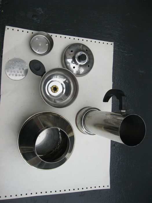 Продам пароварку для приготовления PUTTU