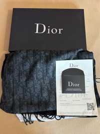 Szalik Dior stan bardzo dobry