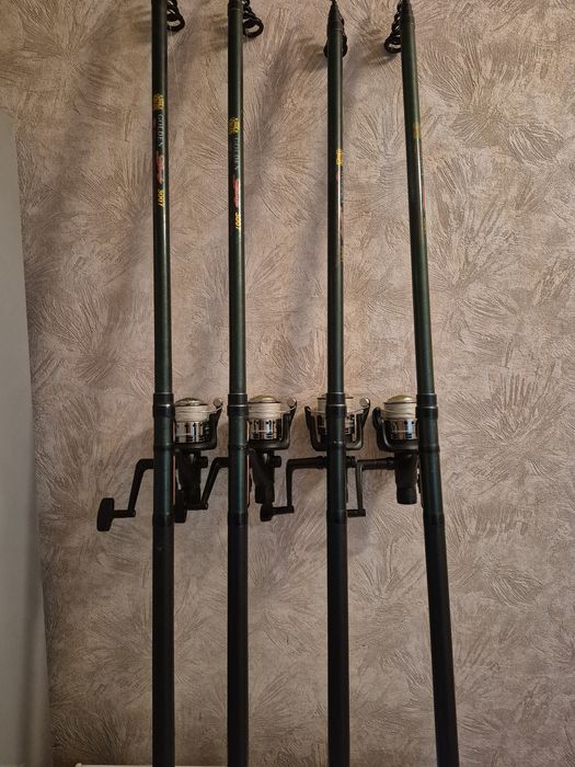 Спінінги з катушками