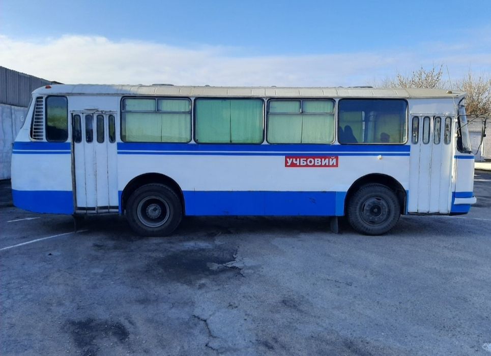 Автобус ЛАЗ 695 Н