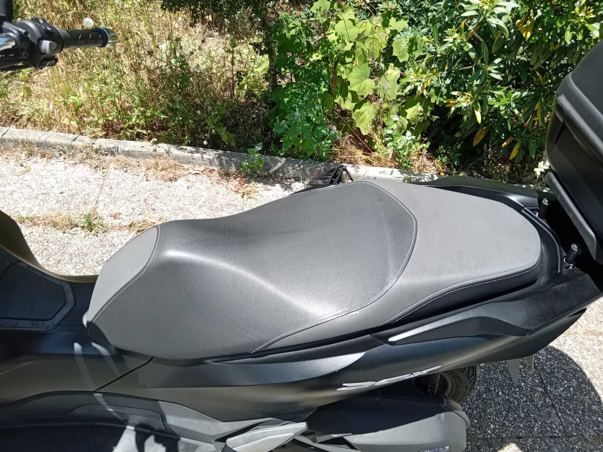 Honda PCX 2021 em excelente estado