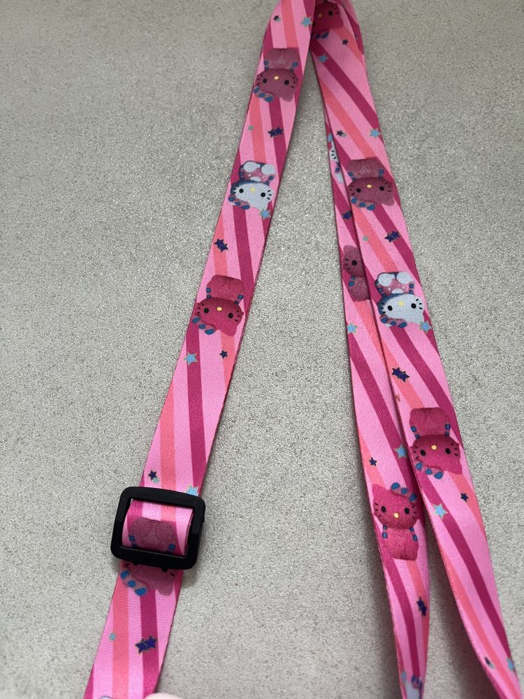 Torebeczka dla dziewczynki Hello Kitty z regulowanym paskiem
