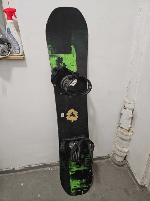 Deska snowboardowa Burton 150W