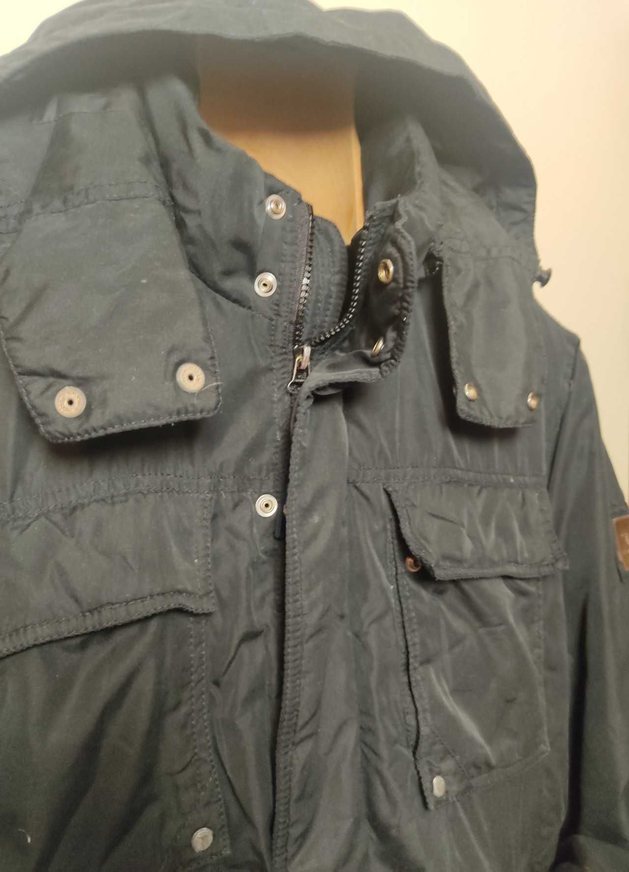SALDO Blusão de penas Trussardi Jeans preto