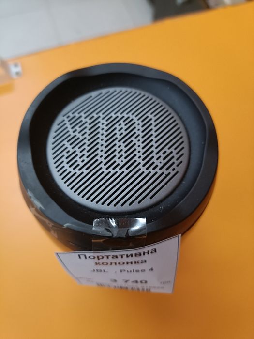 Портативная колонка JBL Pulse 4
