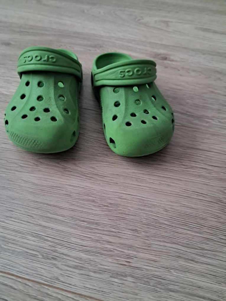 Crocs zielone 8-9