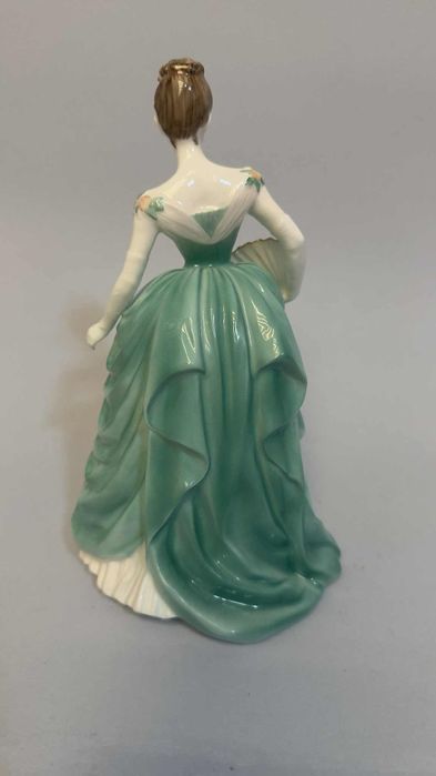 Figurka z porcelany Coalport