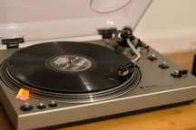 Technics sl 1600  oryginalny działa idealnie ładny stan po serwisie