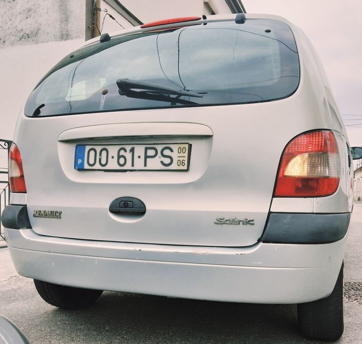 Renault Scenic gasolina e a GPL