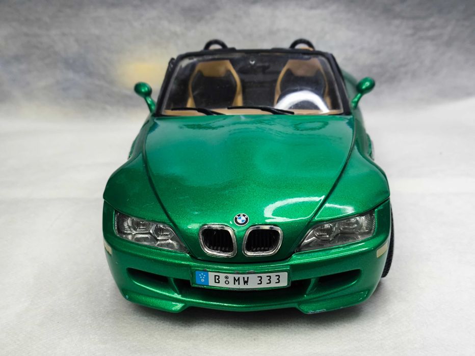 Модель BMW M3 Roadster 1.18 Bburago Italy Green