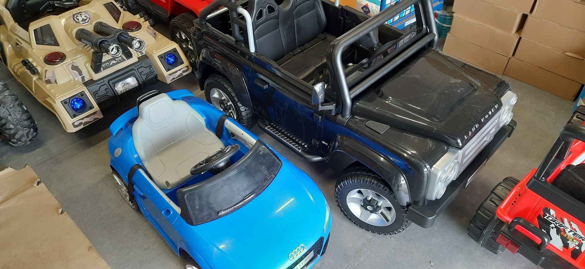 Wielki dwuosobowy LAND ROVER  na akumulator