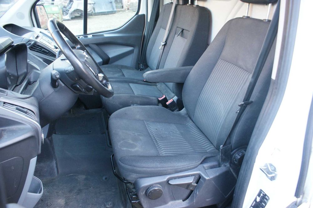 Ford Transit Custom 2.0 TDCi 131KM Klimatyzacja Kamera Tempomat Hak