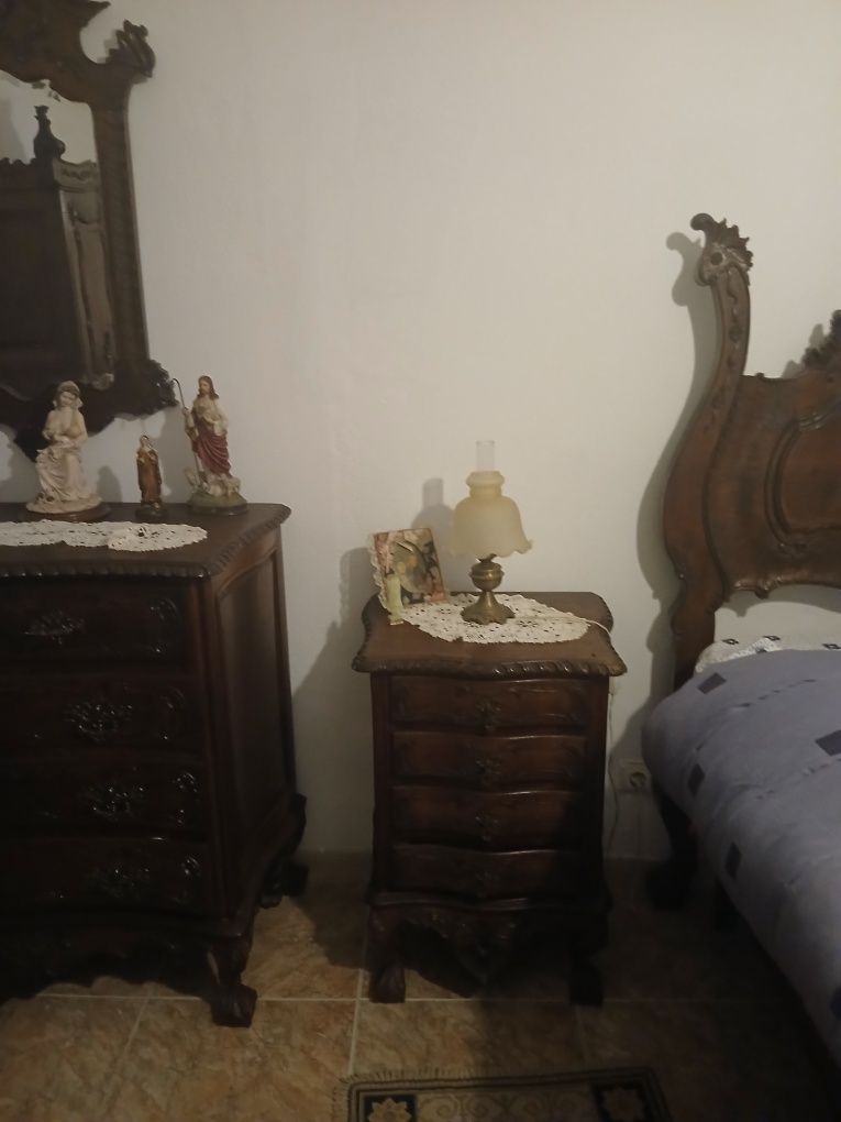 Quarto Luís XV madeira de qualidade