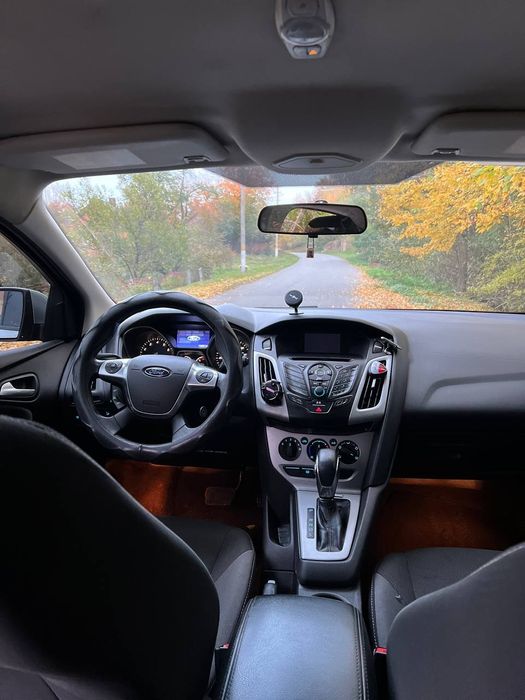 Продам машину Ford Focus 2014