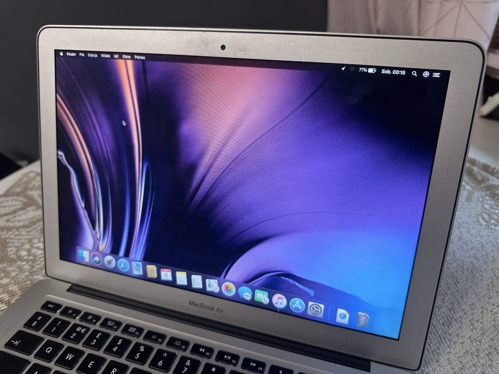 Gwarancja 12 msc Macbook Air 13 i5 250SSD 4GB super stan
