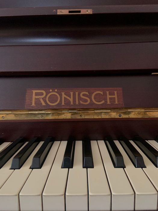 Sprzedam pianino Rönisch