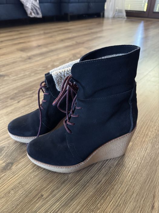 Sprzedam botki Tommy Hilfiger rozmiar 39