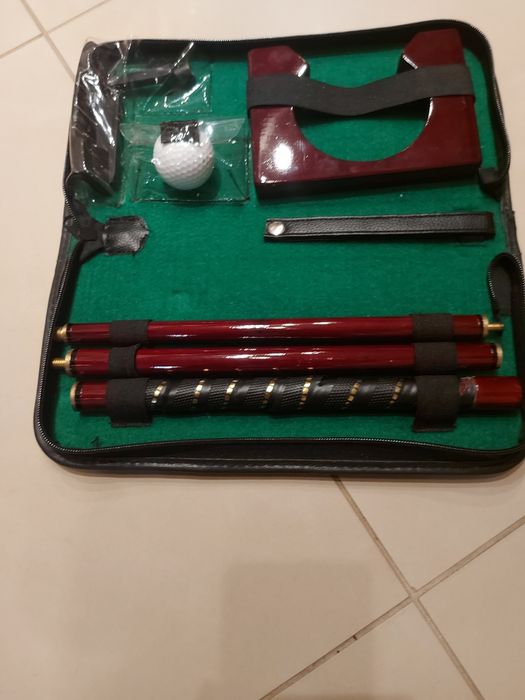 Zestaw biurowy do mini golfa. Nowy