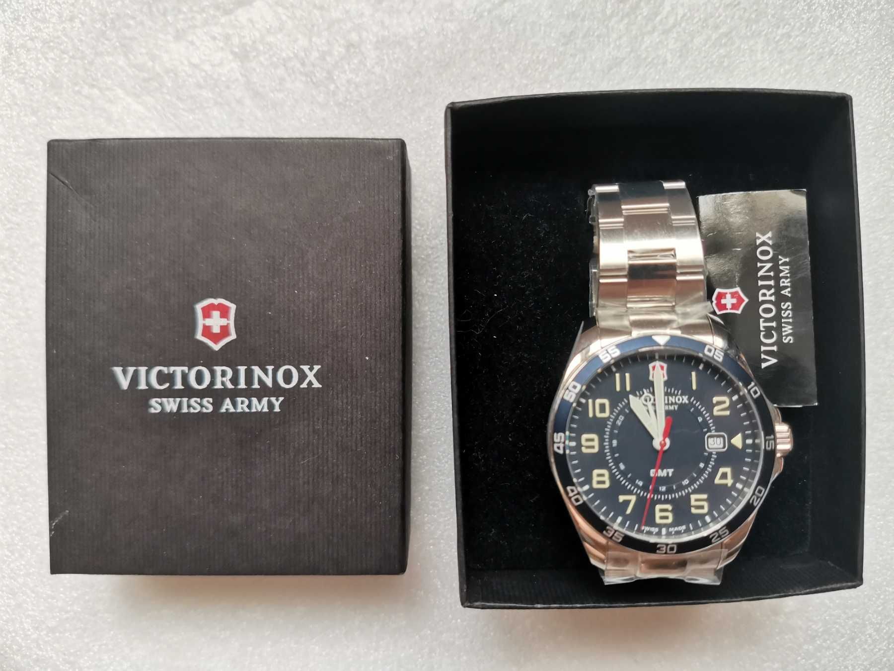Новий швейцарський годинник Victorinox Swiss Army Fieldforce GMT