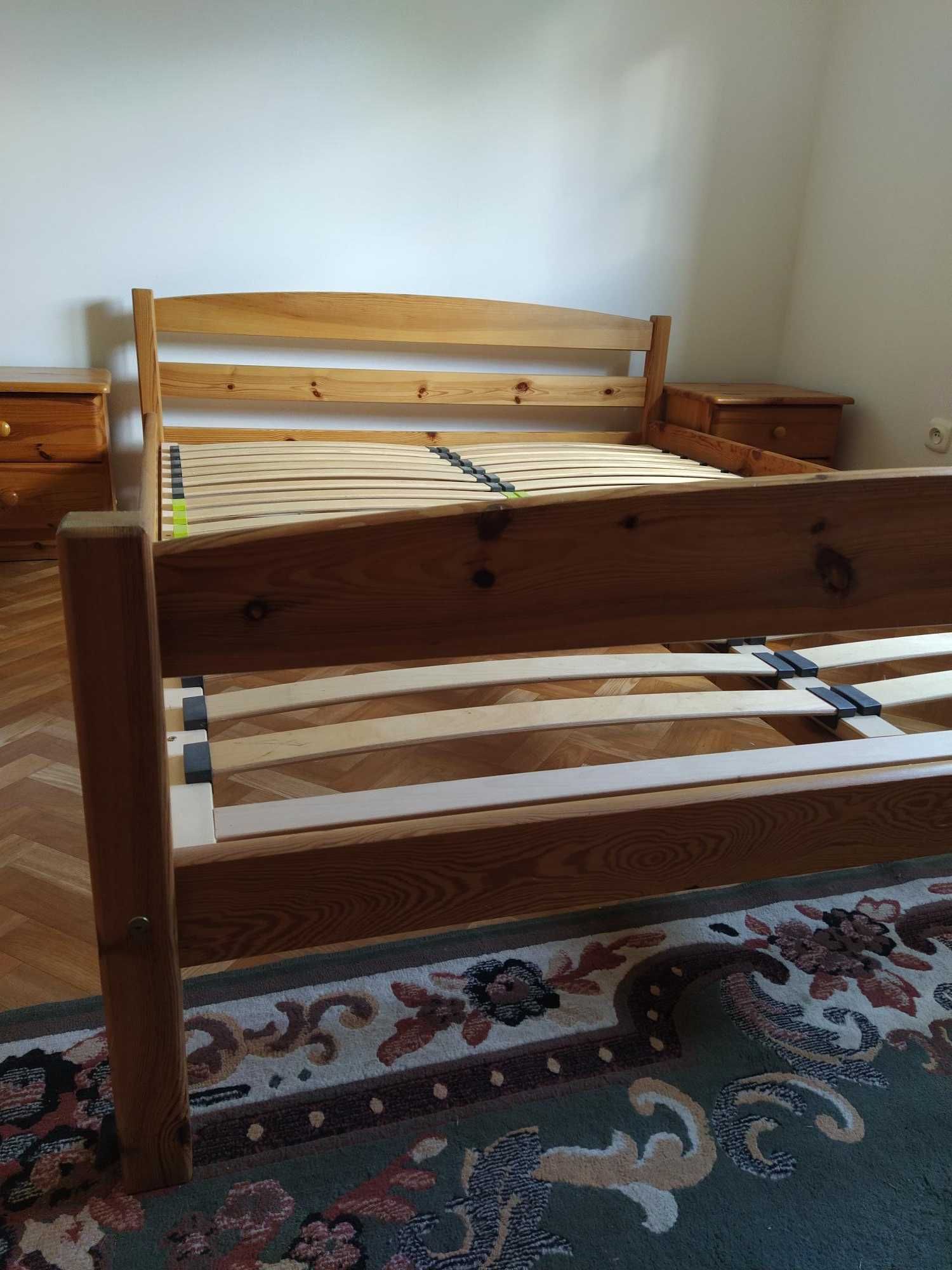 Łóżko sosnowe 140/200 i szafka nocna x2