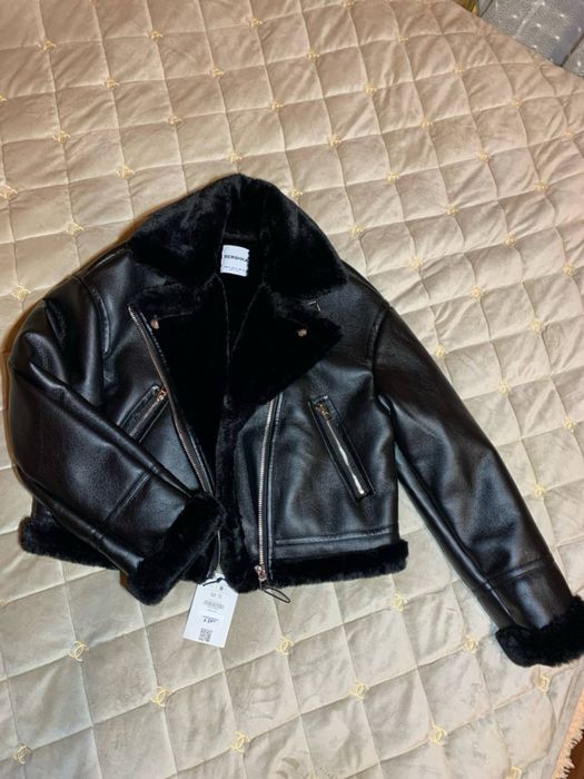 Жіноча дублянка Bershka