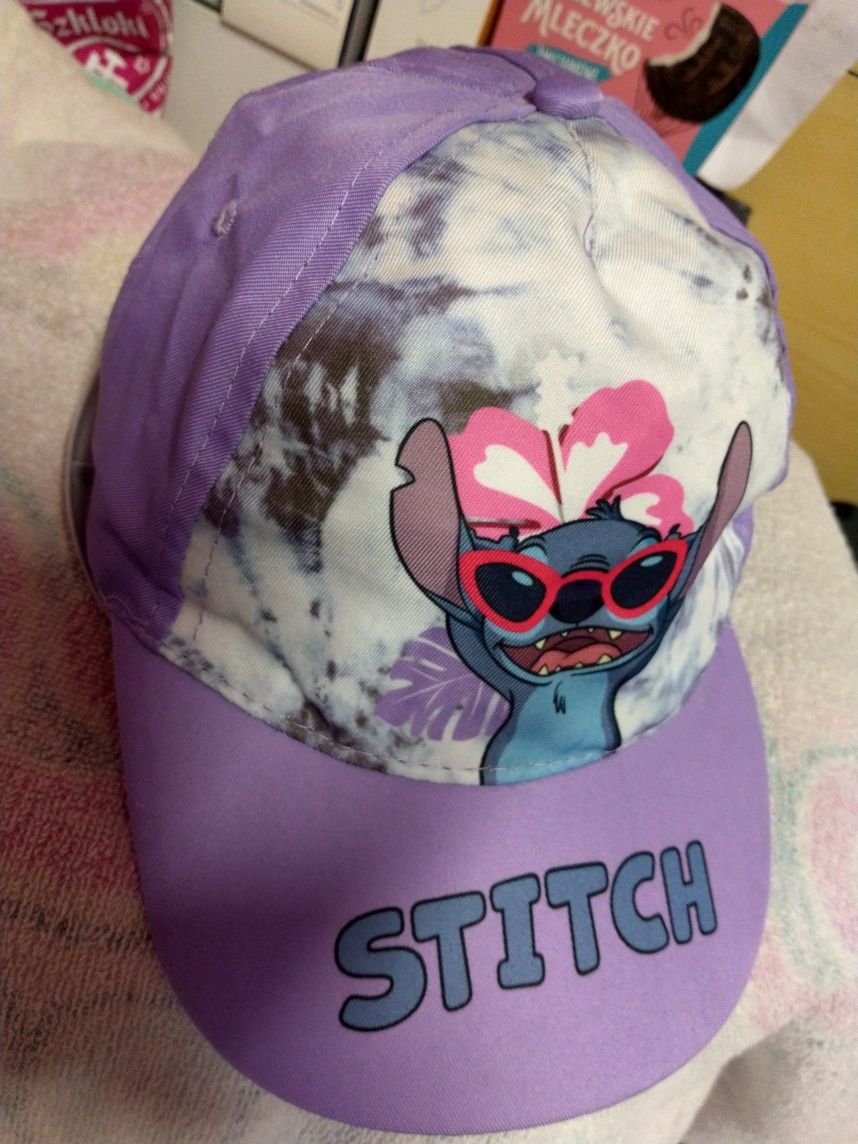Czapka z daszkiem Stitch
