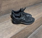 Buty czarne Ecco 28