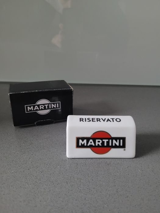 Rezerwacja z logo Martini
