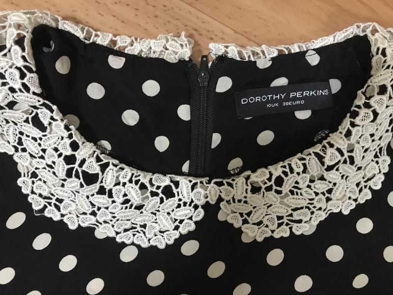 Короткое платье в горошек 100% вискоза Dorothy Perkins