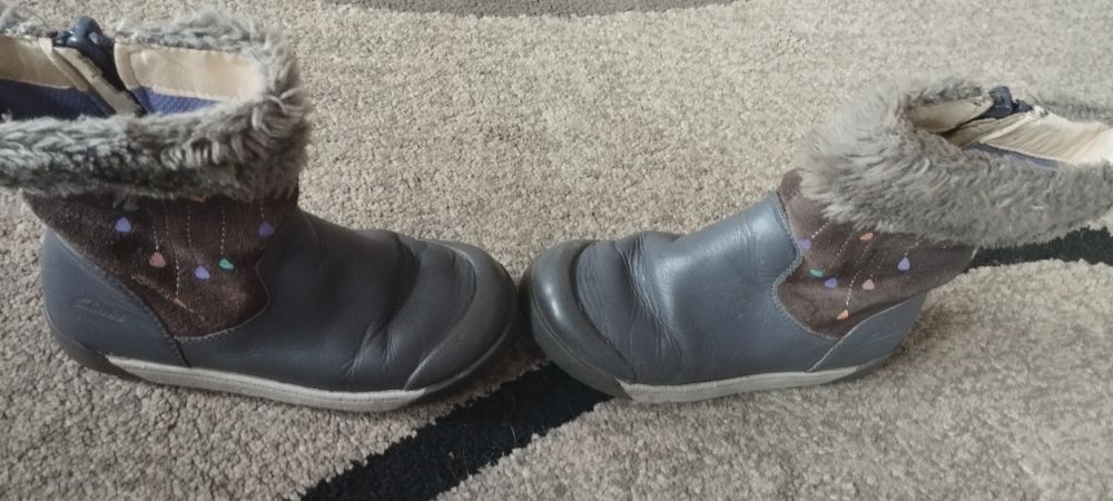 Kozaki firmy clarks rozmiar 27,5