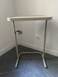 Ikea Bjorkasen beżowy stolik na laptopa pomocnik