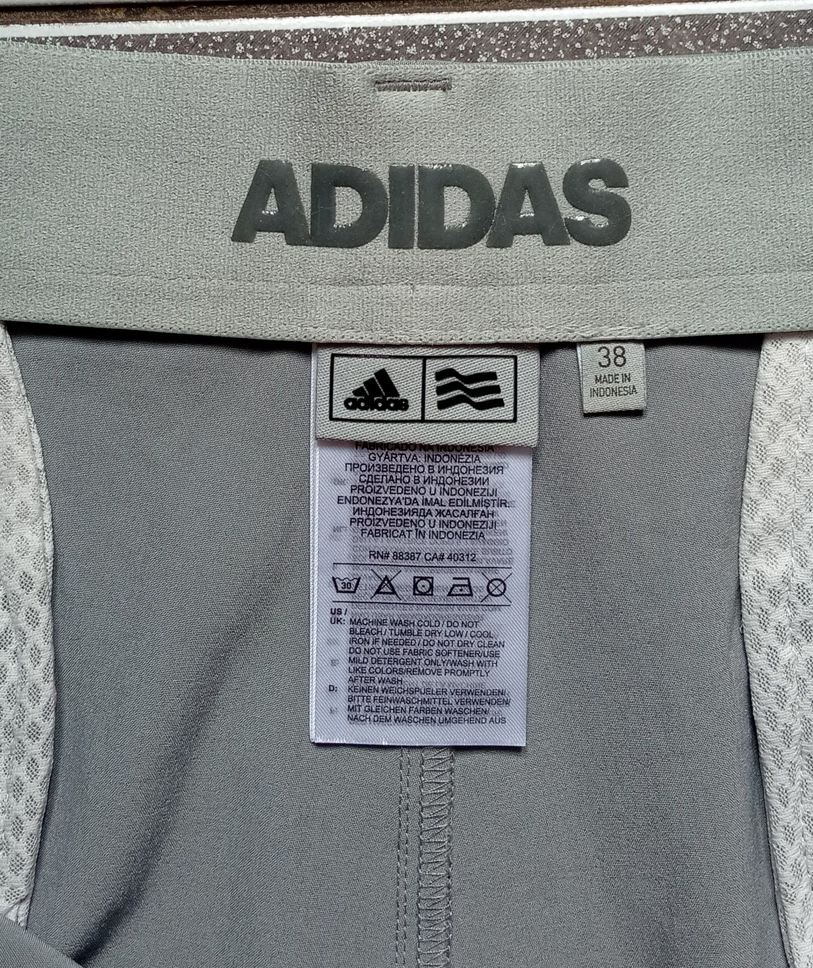 Adidas Golf Ultimate365 krótkie spodenki do golfa męskie r 38, XL/XXL