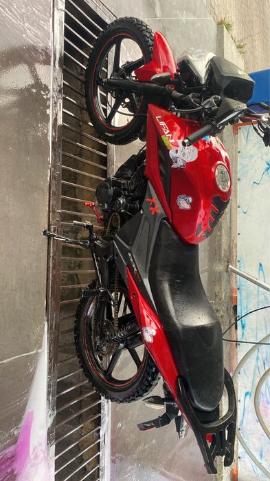 Продам міфана на повному ходу все решту в приватні