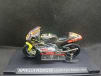 Miniaturas  de Moto GP 1/24 como novas